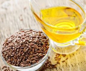 Lanena semena in laneno olje, ki vsebuje veliko vitaminov